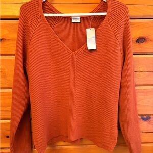 Abercrombie & Fitch V-Neck Sweater
